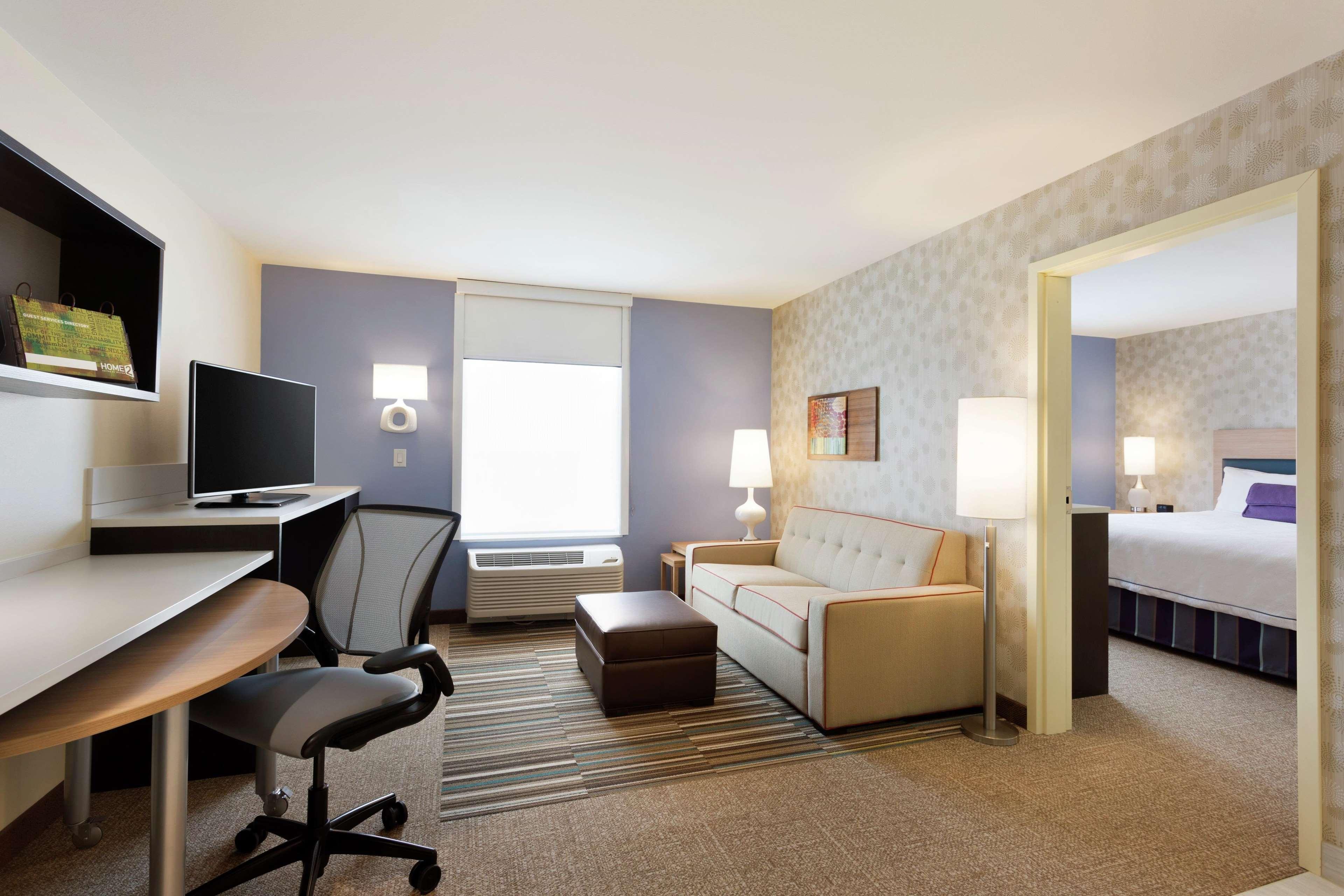 โฮม 2 สวีท บาย ฮิลตัน มิดแลนด์ Hotel ภายนอก รูปภาพ